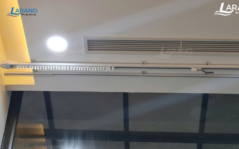 Khung lắp đặt rèm vải Khung lắp đặt rèm vải