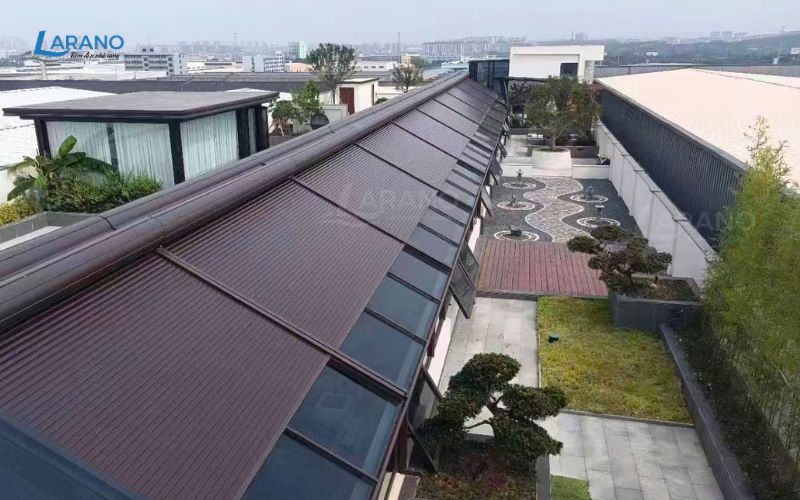 Mái nhôm cuốn tự động 