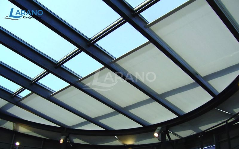 Rèm trần phẳng tự động cao cấp