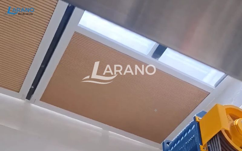 Lắp đặt rèm trần tổ ong tự động tại rèm cửa Larano