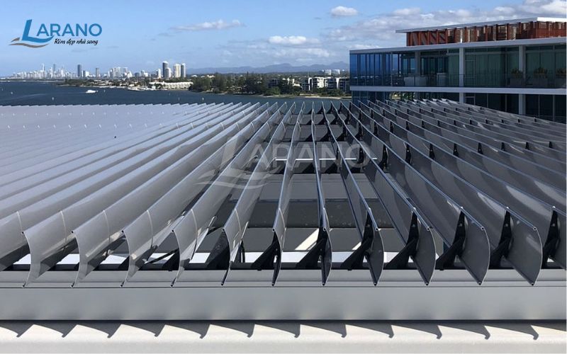 Mái nhôm xếp trượt tự động