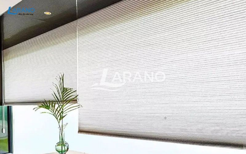 Rèm cửa điện tử larano